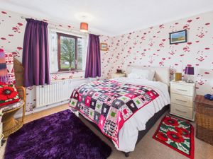 Bedroom- click for photo gallery